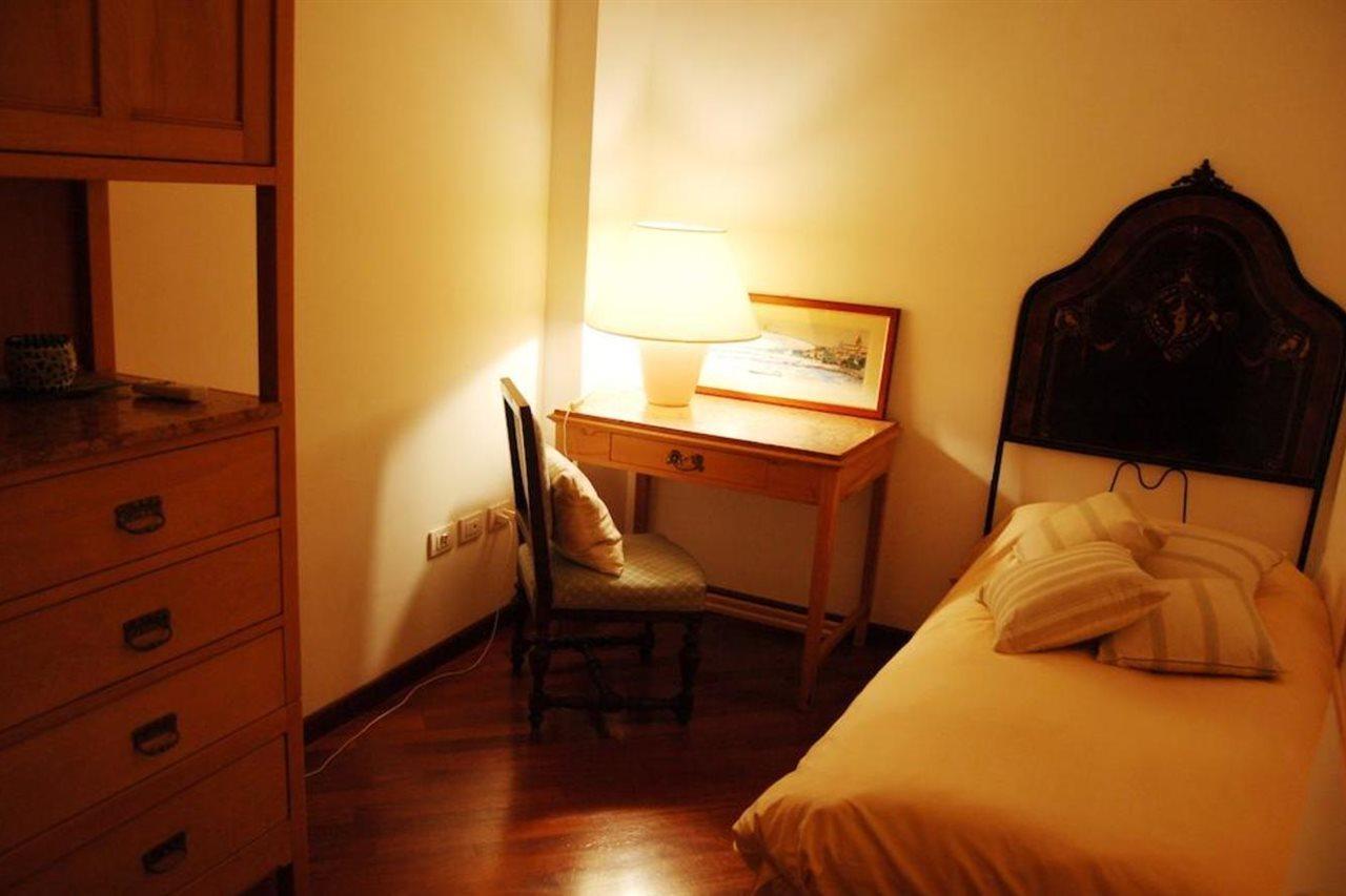 B&B St. Remy Кальяри Экстерьер фото