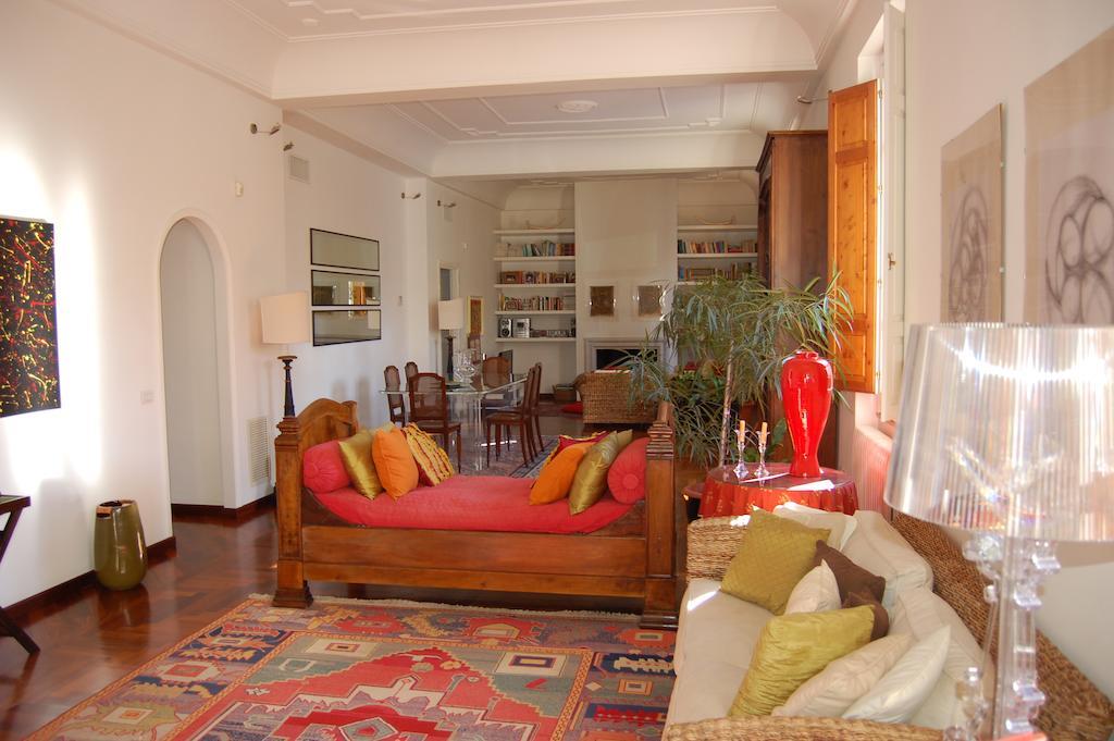 B&B St. Remy Кальяри Экстерьер фото